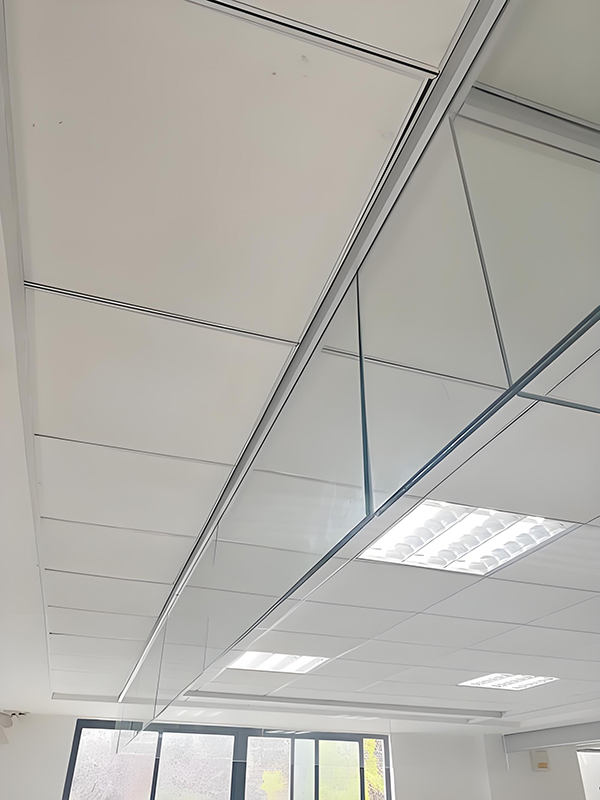 鄯善玻璃鄯善挡烟垂壁