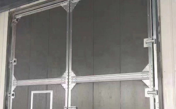 鄯善兰州厂房鄯善工业门选购与使用指南：打造高效安全的生产环境