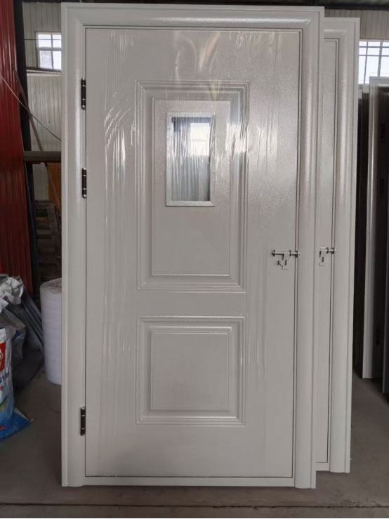 鄯善学校教室门